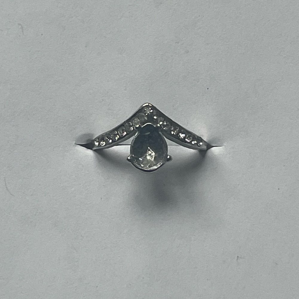 2 Silver Rings - Picture 5 of 7